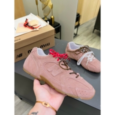 Miu Miu Casual Shoes